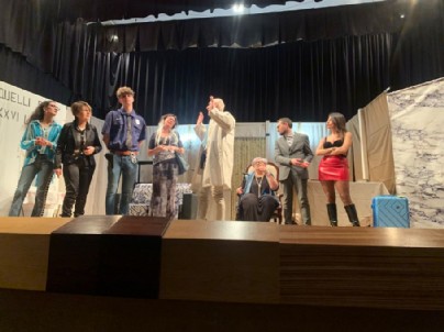 Show Image